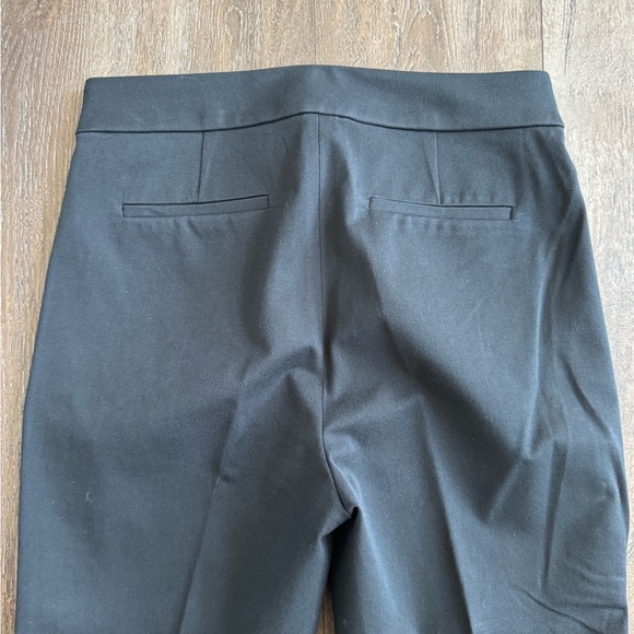 J. Crew black trouser pants.  Like new! Women’s size 4. - Picture 6 of 7